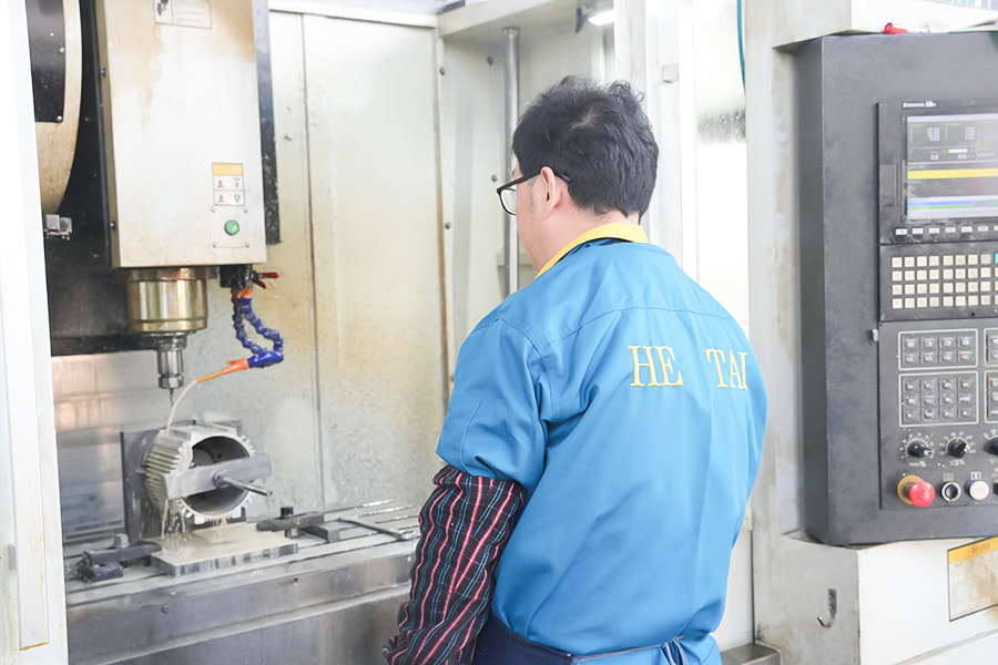 機械加工センター